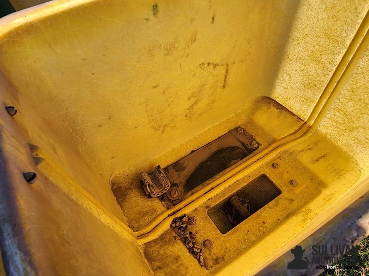 1995-john-deere-7200-image-18