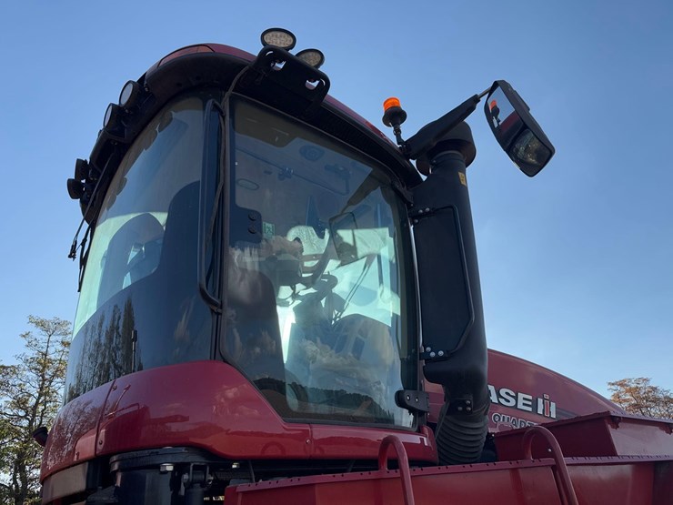 2023-case-ih-540-image-39