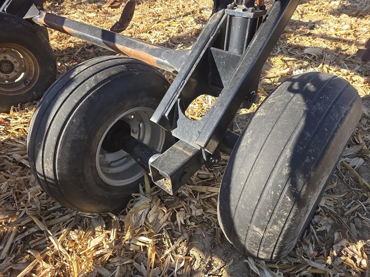 case-ih-690-image-24