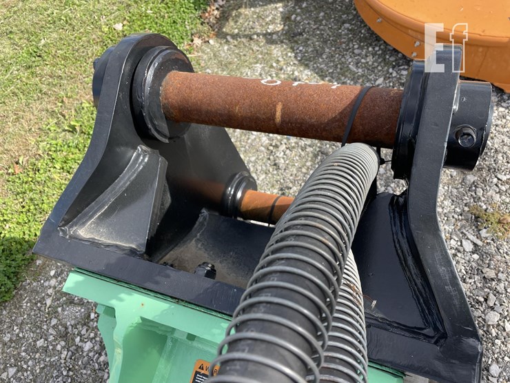 2023-tramac-v1200-image-9