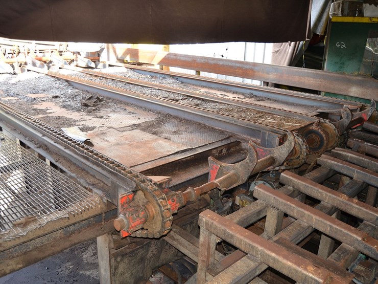 26'-4-strand-infeed-log-deck-w/-5-arm-stop-&-loader-w/-#78-chian-w/-heavy-duty-electric-drive-image-2