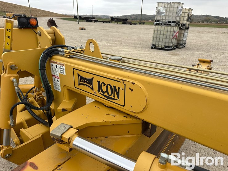 2016-landoll-1632rs-pull-type-grader/blade-image-17