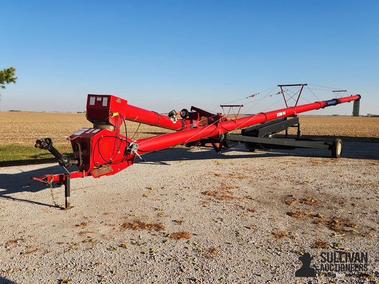 wheatheart-x130-74-double-swing-away-auger-image-1