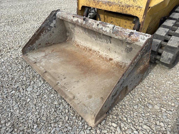 caterpillar-239d-image-9