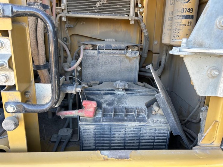 2014-caterpillar-336el-image-57