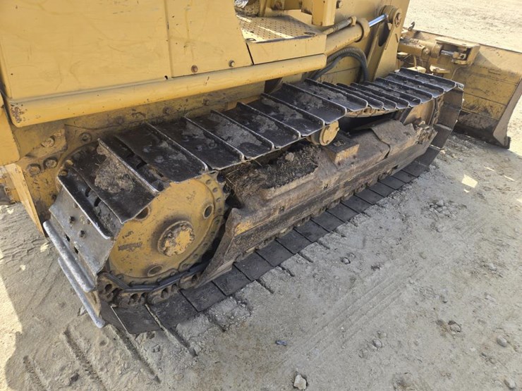 1996-caterpillar-d3c-image-16