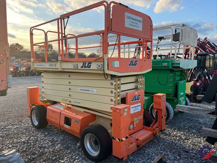 2021-jlg-4069le-image-2