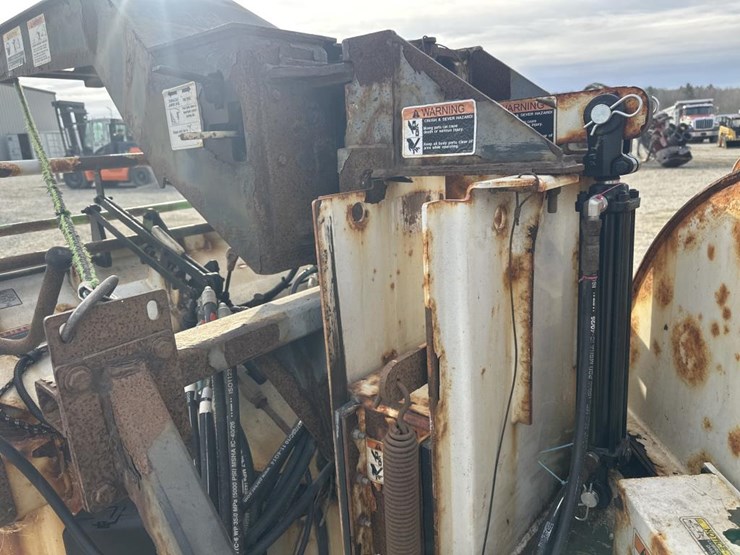 2015-altec-dc1317hp-image-41