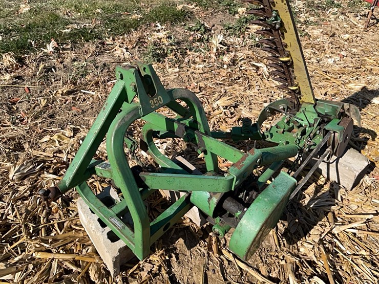 john-deere-350-image-14