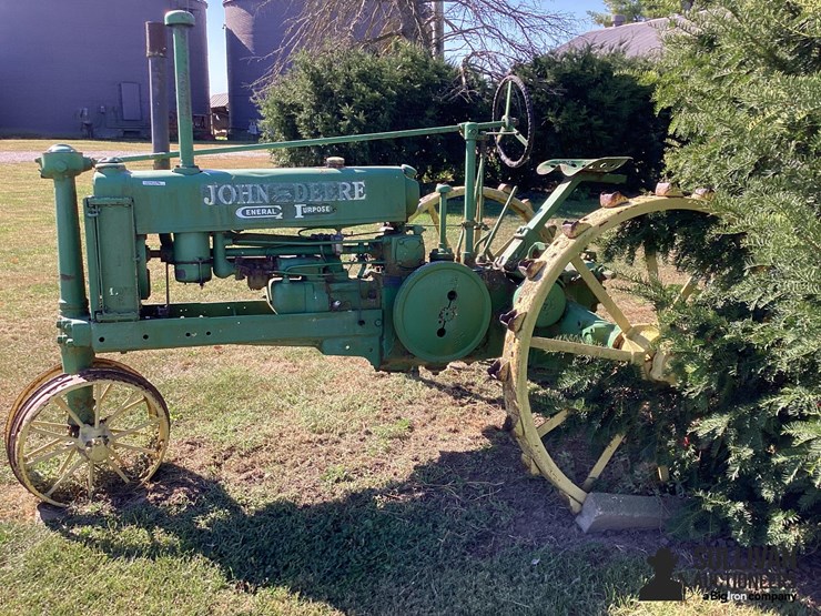 john-deere-b-image-8