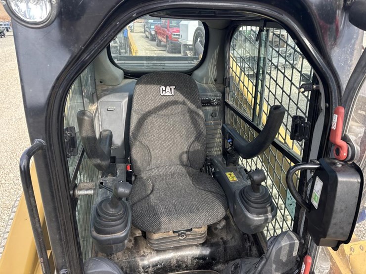 2018-caterpillar-289d-image-29