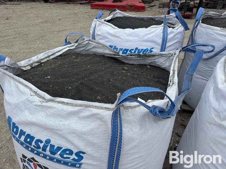 abrasives-black-magic-blasting-media-image-16