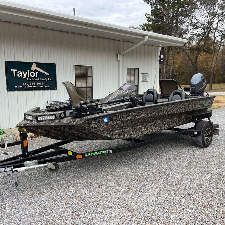 2022 Havoc River Rat 1756 Step Transon Boat