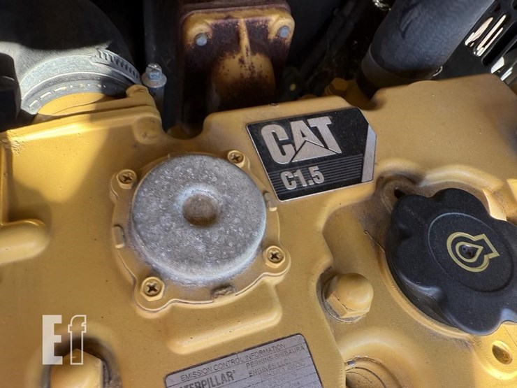 caterpillar-c15-image-12