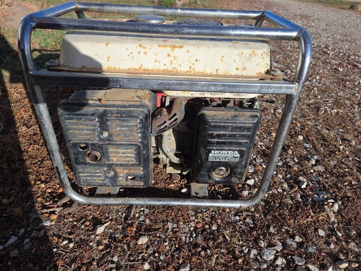 honda-em2200-generator-image-8