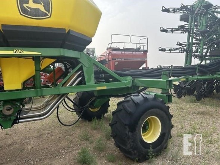 john-deere-1870-image-9