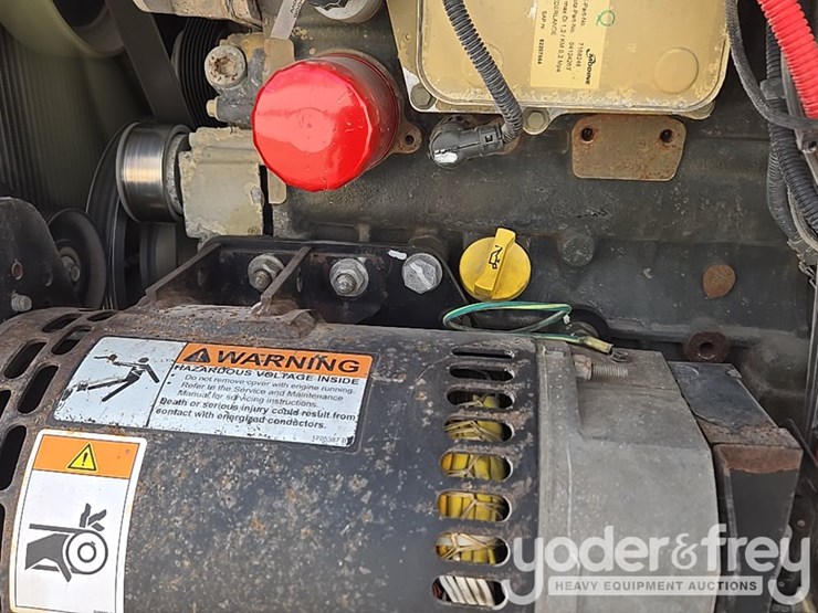 2015-jlg-600aj-image-91