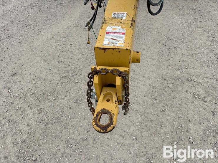 2016-landoll-1632rs-pull-type-grader/blade-image-9