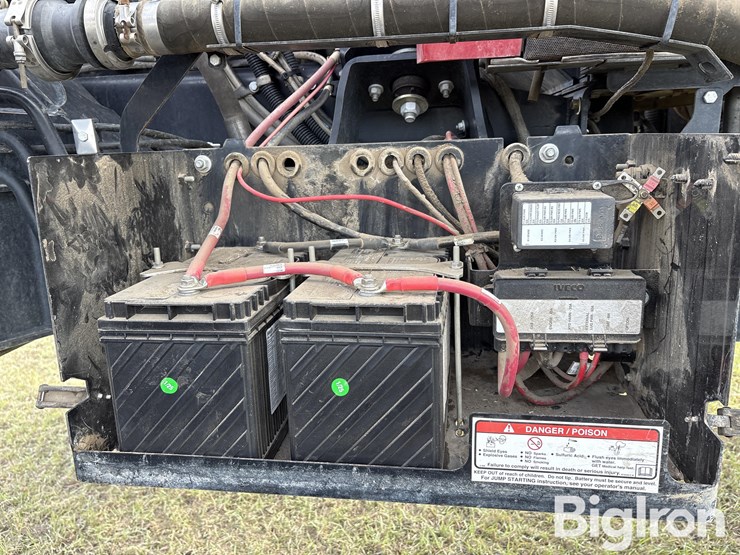 2017-case-ih-patriot-4440-image-20