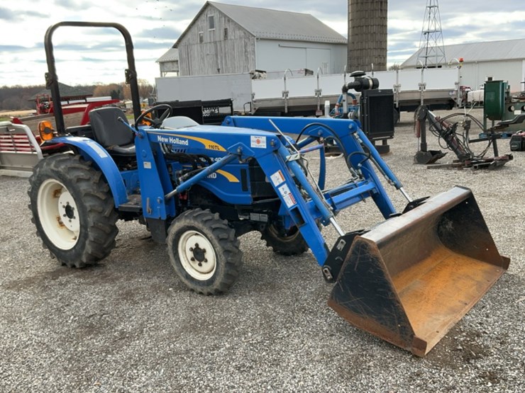 2013-new-holland-workmaster-40-image-7