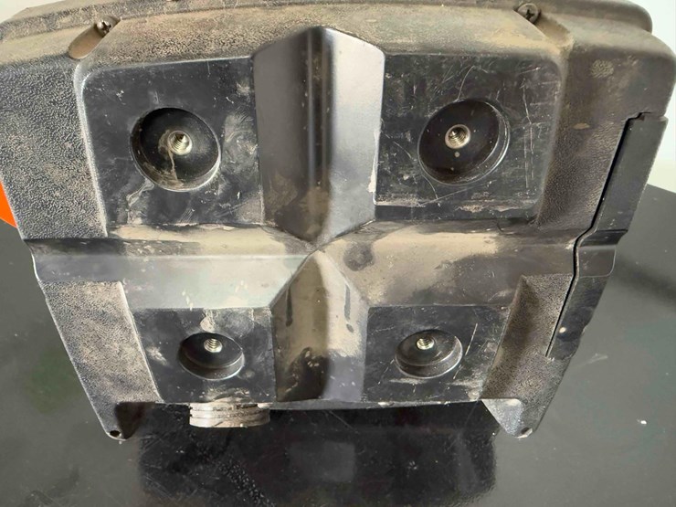 hagie-controller-image-3