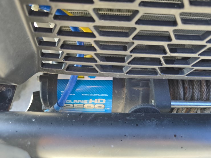 2015-polaris-ranger-crew-image-61