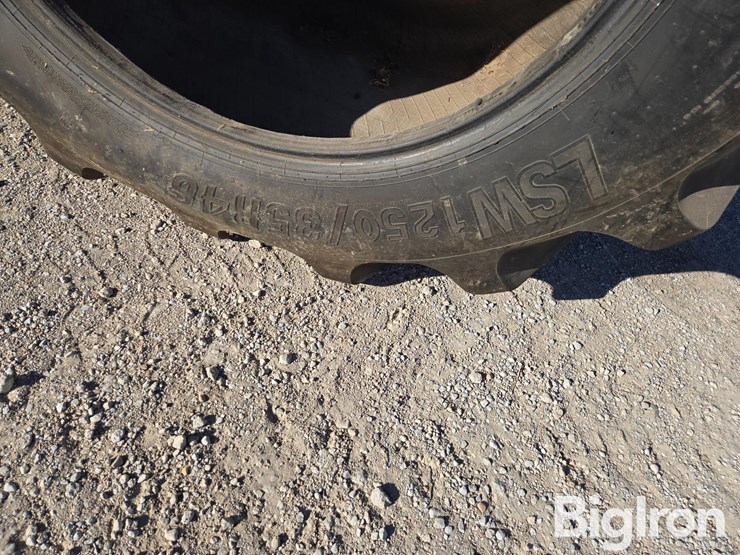 goodyear-lsw-1250/35r46-tires-image-9