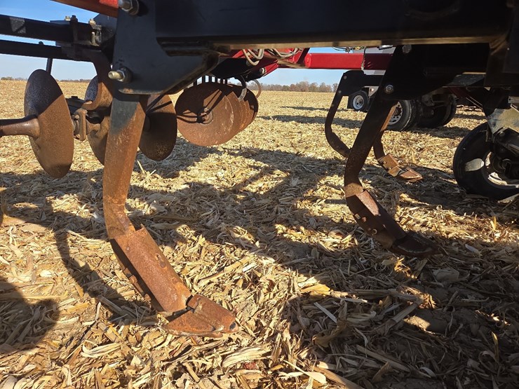 case-ih-690-image-10