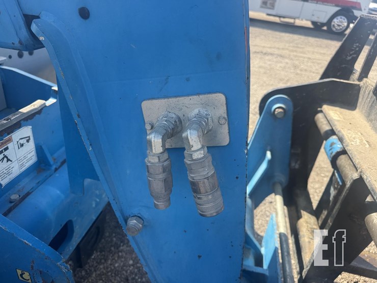 2012-genie-gth5519-image-18