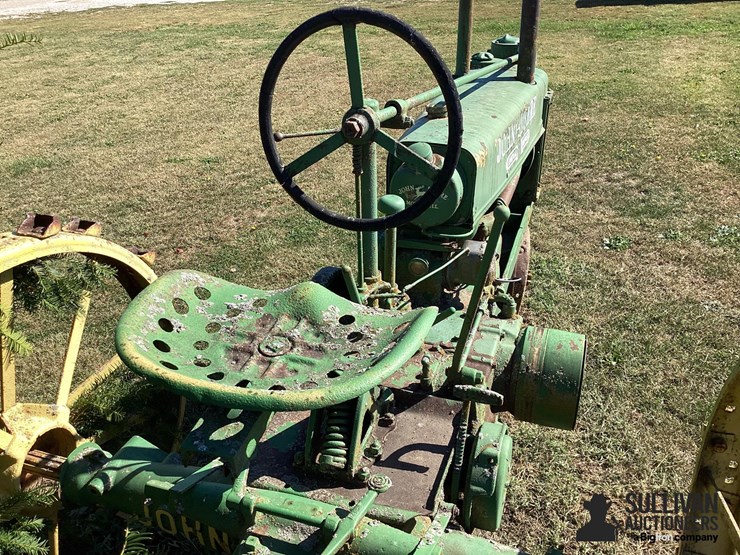 john-deere-b-image-20