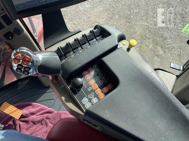 case-ih-steiger-500-quadtrac-image-55