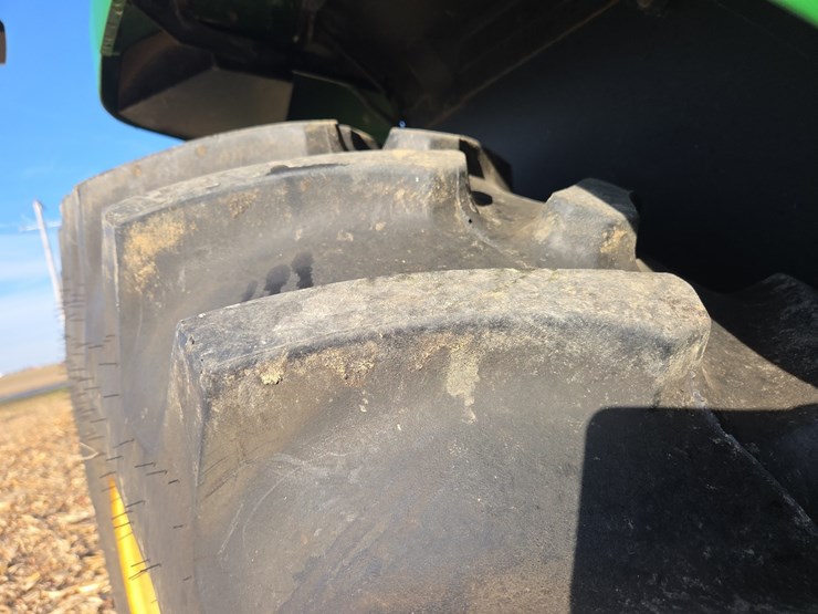 john-deere-7810-image-13