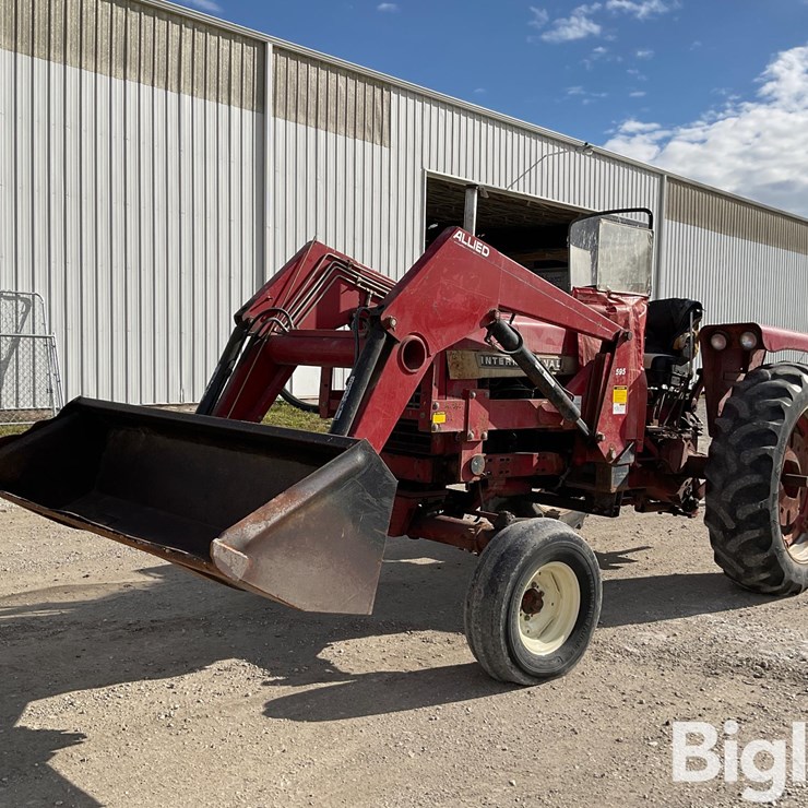 1968 INTERNATIONAL 656