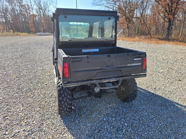 2015-polaris-ranger-crew-image-10