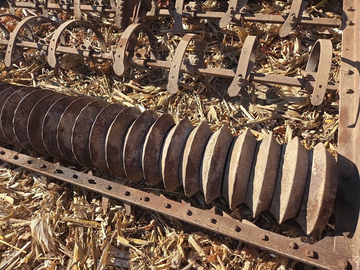 8'-dunham-cultimulcher-image-8