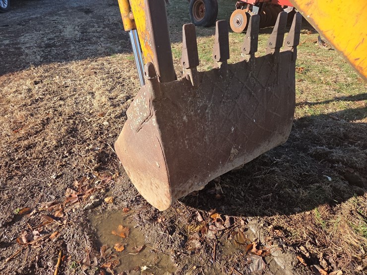 jd-455e-track-loader-w/-backhoe-image-21