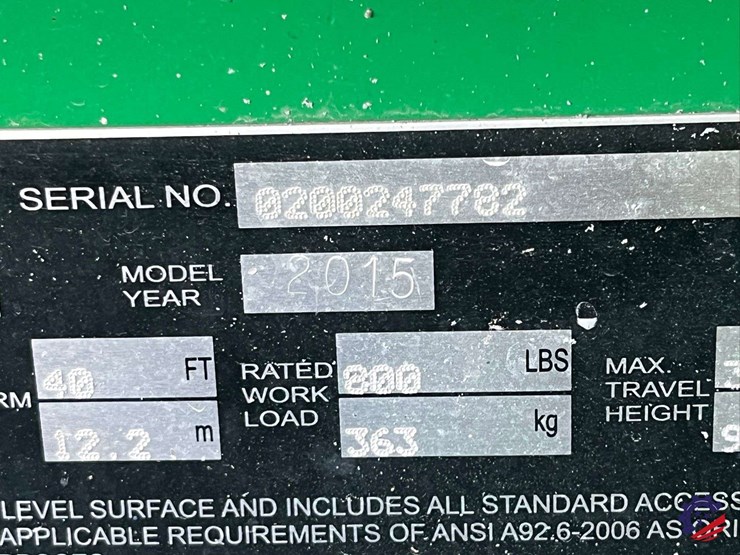 2015-jlg-4069le-image-38