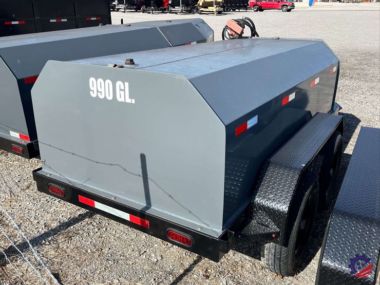 unused-2024-x-star-16’-/-990-gal.-t/a-tanker-tag-trailer-image-4
