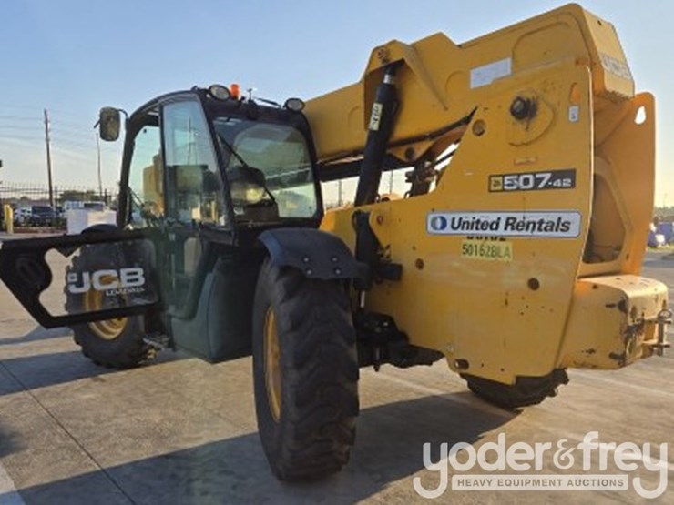 2017-jcb-507-42-image-2