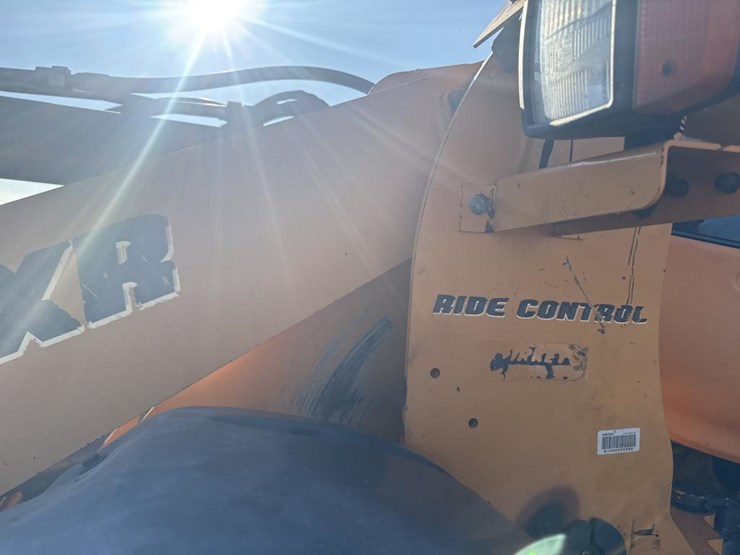 case-621f-xr-image-12