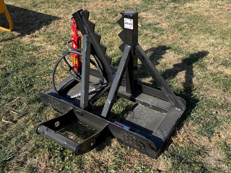 #1002-•-post-puller-image-1