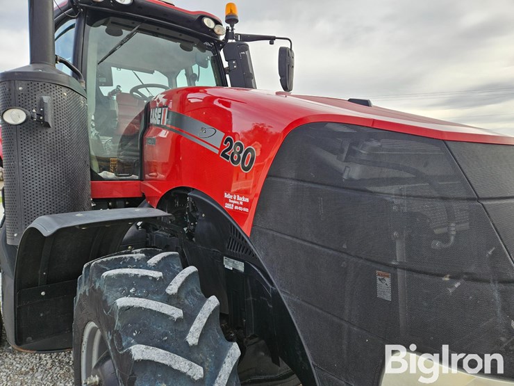 2015-case-ih-magnum-280-image-17
