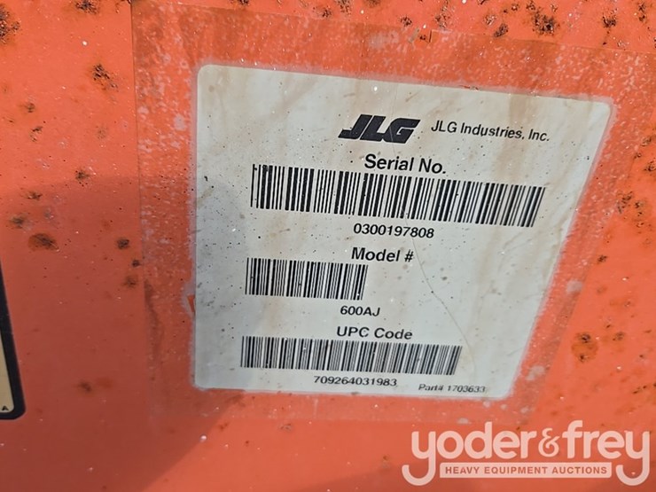 2015-jlg-600aj-image-119