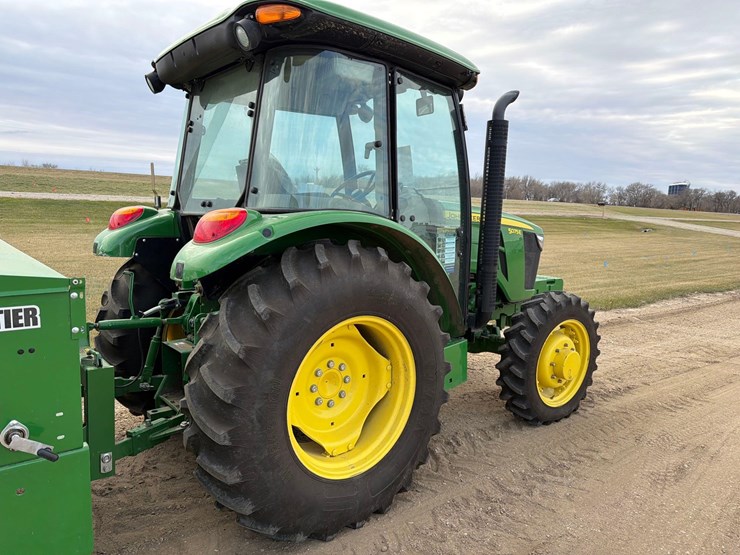 john-deere-5075e-image-6
