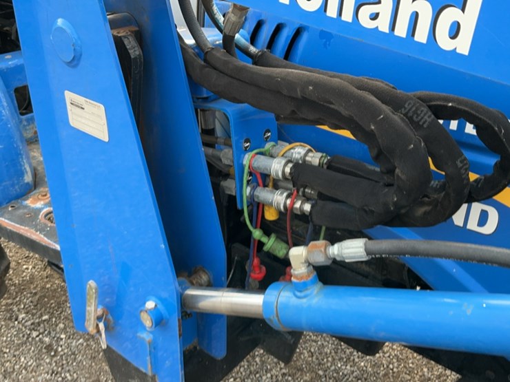 2013-new-holland-workmaster-40-image-29