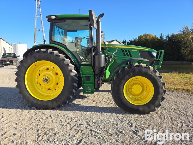 2022-john-deere-6155r-image-4