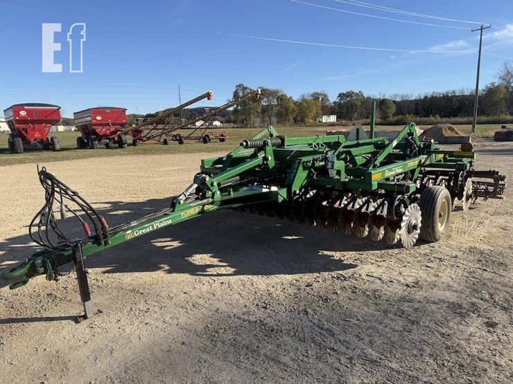 great-plains-1200tm-image-1