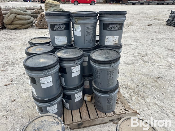 lubriplate-l0105-35-open-gear-grease-image-14