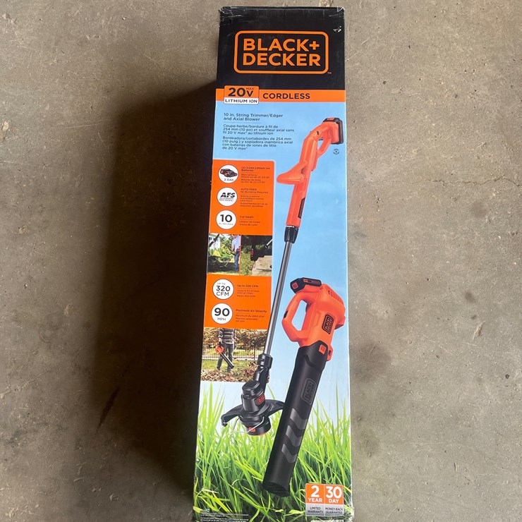 #3 • BLACK AND DECKER TRIMMER AND BLOWER COMBO