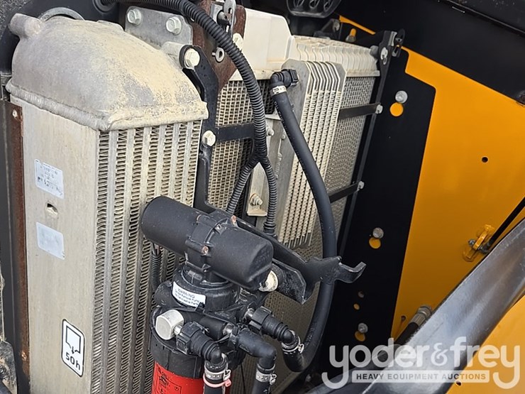 2017-jcb-510-56-image-103